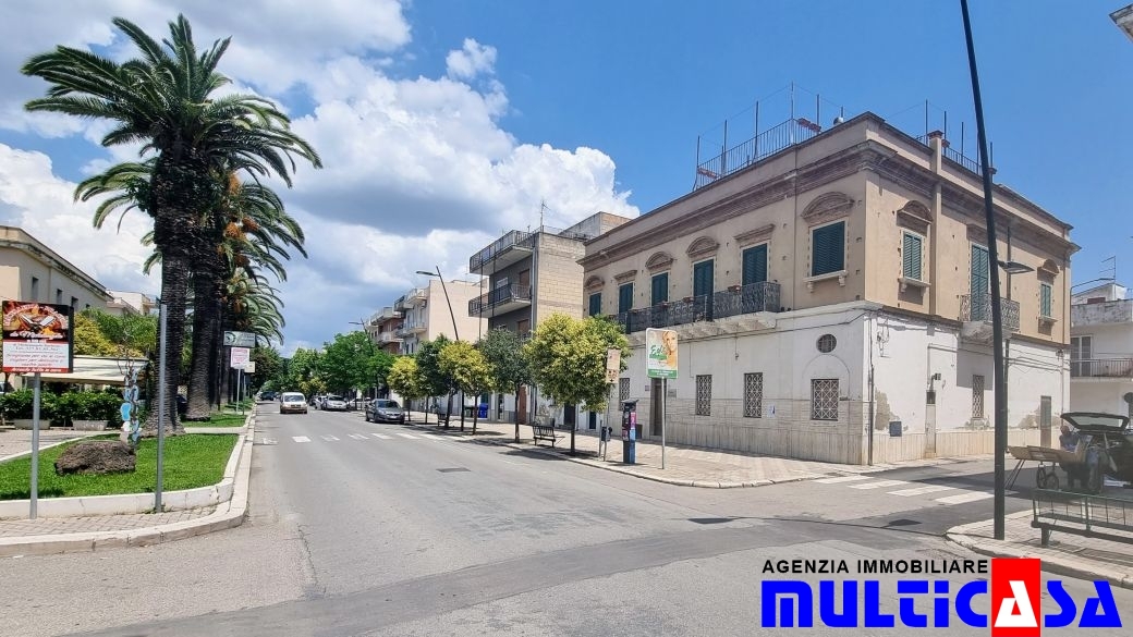 CASA INDIPENDENTE SU CORSO UMBERTO I